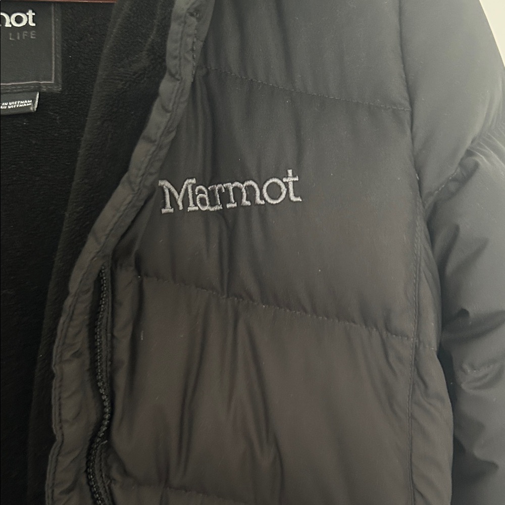 Marmot Women's Dark Puffer Jacket - Picture 3 of 7